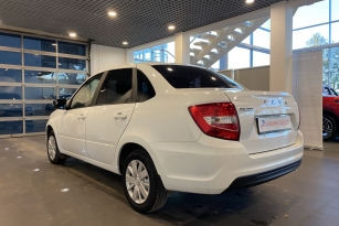 LADA GRANTA