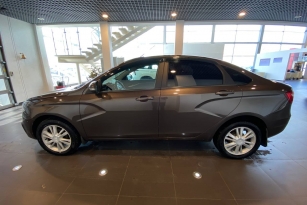 LADA VESTA