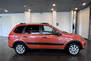 LADA KALINA