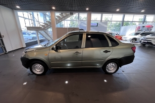 LADA GRANTA