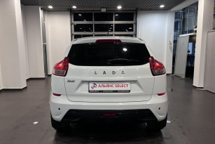 LADA XRAY