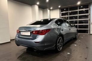 INFINITI Q50