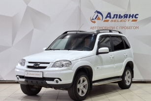 CHEVROLET NIVA