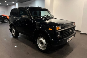 LADA 2121 (4X4)