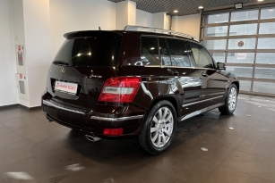 MERCEDES-BENZ GLK