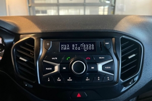 LADA VESTA