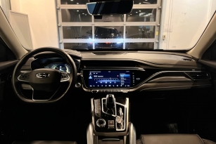 GEELY ATLAS PRO
