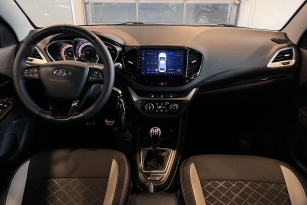 LADA VESTA