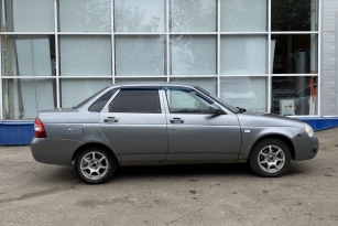 LADA PRIORA