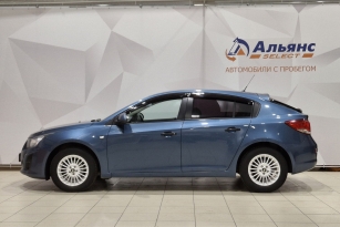 CHEVROLET CRUZE