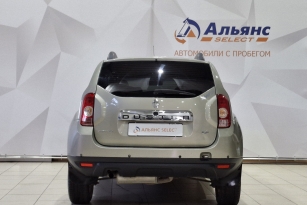 RENAULT DUSTER