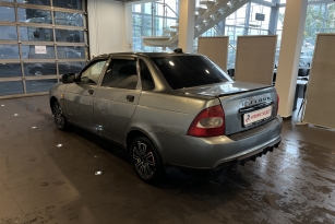 LADA PRIORA
