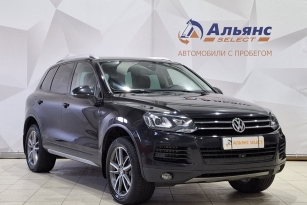 VOLKSWAGEN TOUAREG