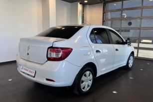 RENAULT LOGAN