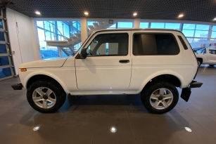 LADA 2121 (4X4)