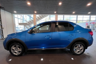RENAULT LOGAN
