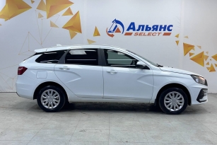 LADA VESTA