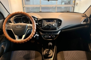 LADA VESTA
