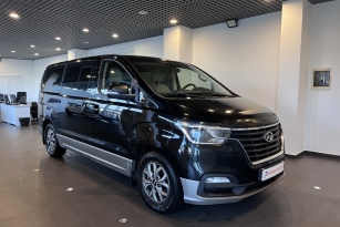 HYUNDAI H1