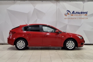 CHEVROLET CRUZE