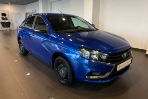 LADA VESTA
