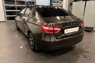 LADA VESTA