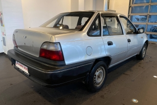 DAEWOO NEXIA