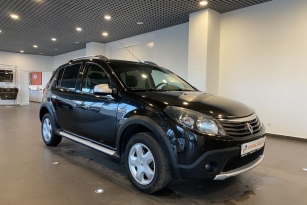 RENAULT SANDERO STEPWAY