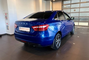 LADA VESTA