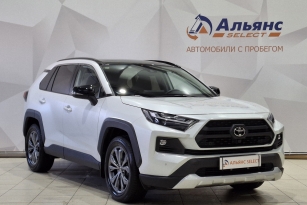 TOYOTA RAV4