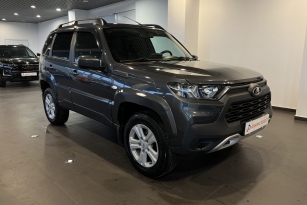 LADA NIVA TRAVEL