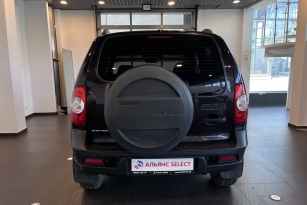 CHEVROLET NIVA