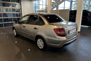 LADA GRANTA