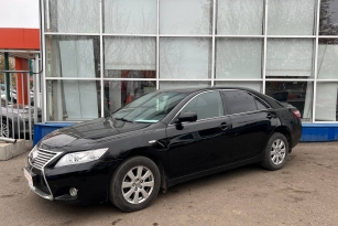 TOYOTA CAMRY