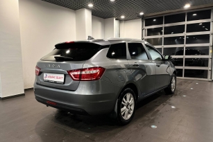 LADA VESTA