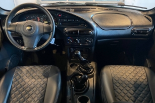 CHEVROLET NIVA