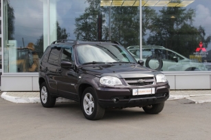 CHEVROLET NIVA