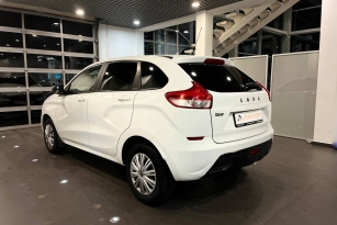 LADA XRAY
