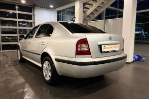 SKODA OKTAVIA