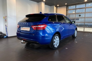 LADA VESTA