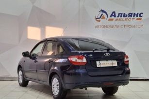 LADA GRANTA