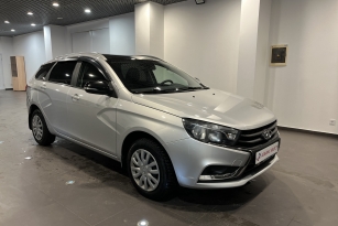 LADA VESTA