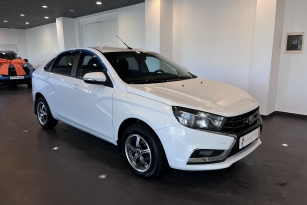 LADA VESTA