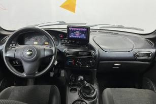 CHEVROLET NIVA