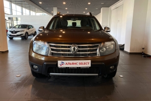 RENAULT DUSTER