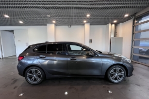 BMW 118I