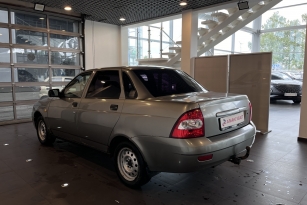 LADA PRIORA