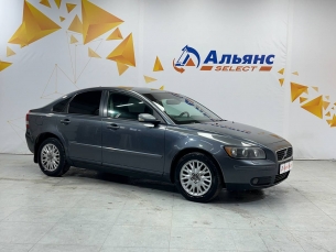 VOLVO S40