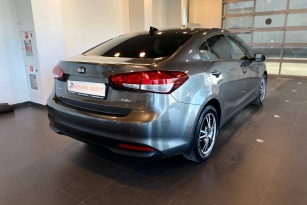 KIA CERATO