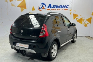 RENAULT SANDERO STEPWAY